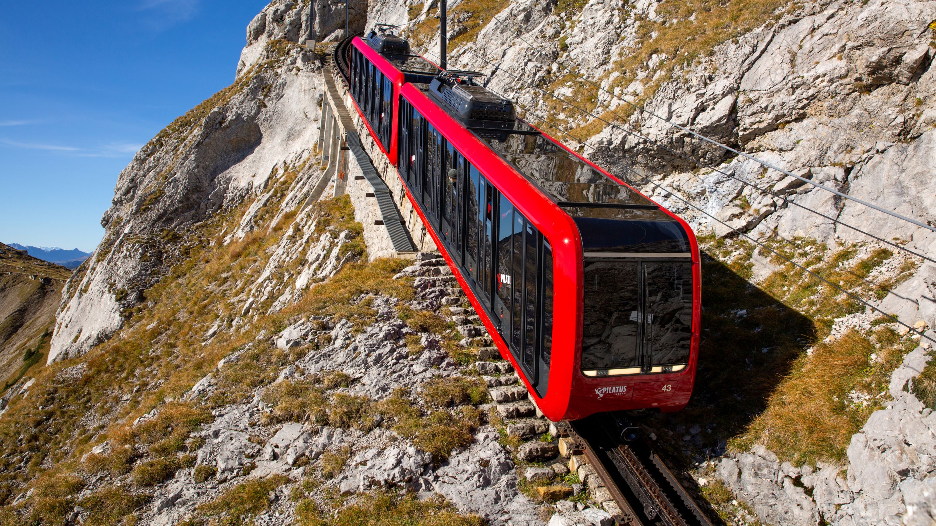 【2024年最新】大人気ブランドの人気アイテム  Mount Pilatus Cogwheel Train and Cable Car | スイス政府観光局 